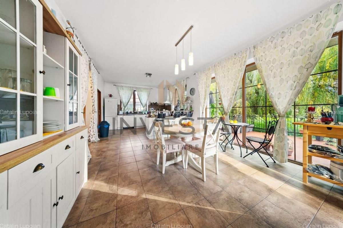 Resedinta impunatoare cu teren generos de 2.012 mp in Buna Ziua! - 2