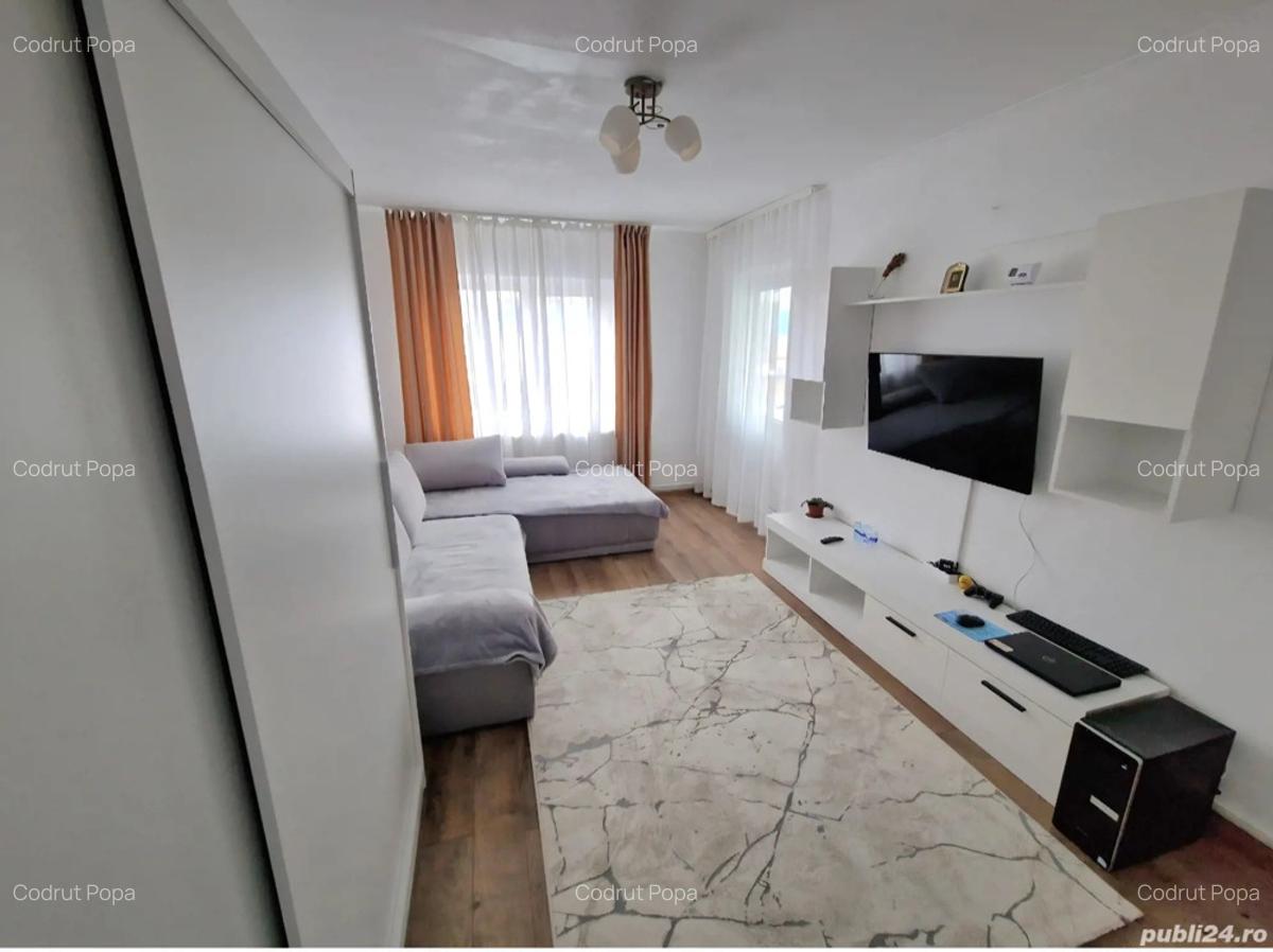 Vand apartament doua camere decomandat - 1