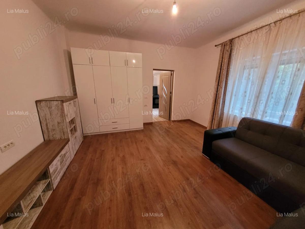 Apartament de inchiriat - 4