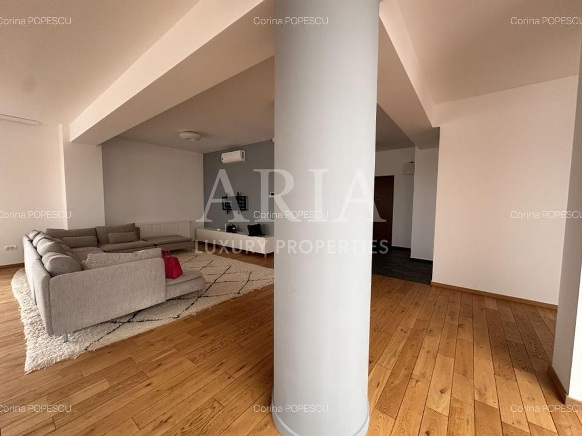 Apartament cu 5 camere decomandat, mobilat în Băneasa - 17