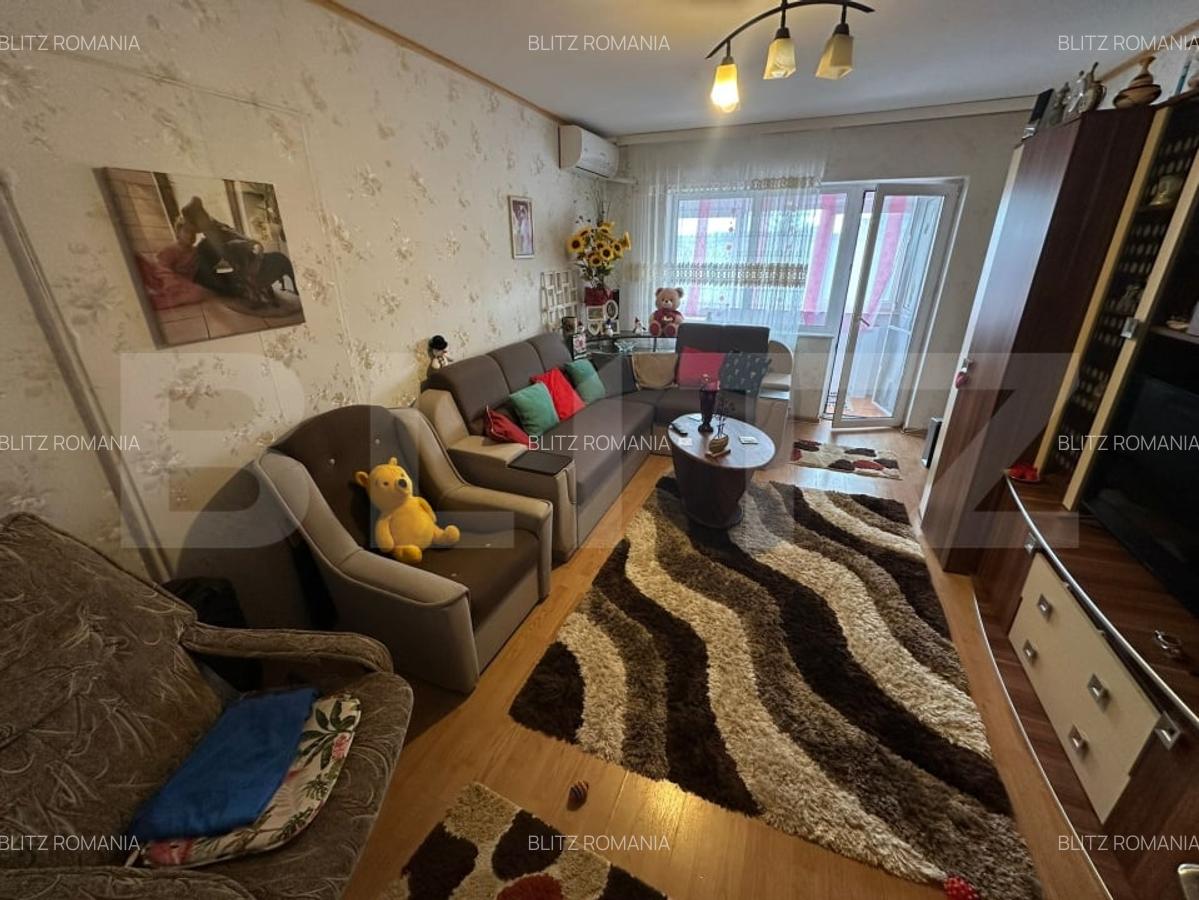 Apartament cu 2 camere, decomandat, zona Miorita - lift nou, bloc izolat - 2