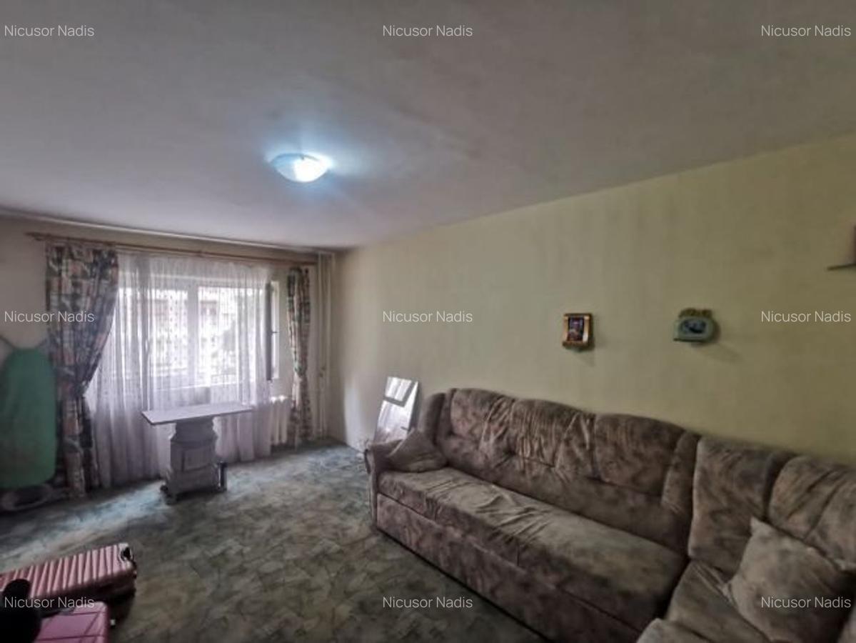Apartament 3 camere - 1