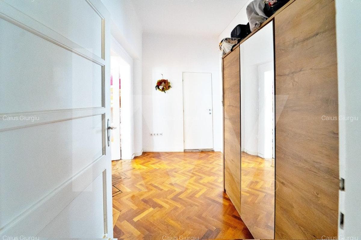 Casa pe un singur nivel cu 3 camere+pivnita. Pod si curte-Zona Sub Arini - 8