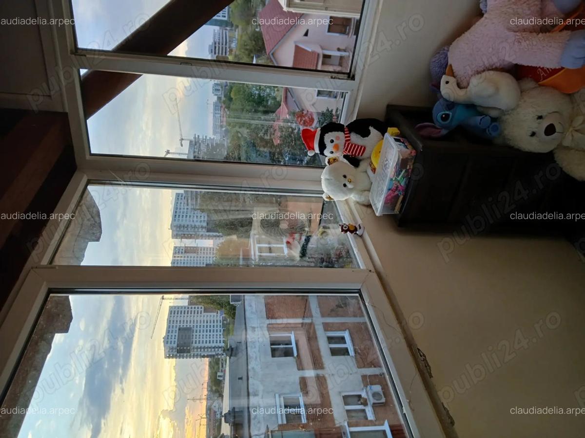 Proprietar vand apartament. - 2