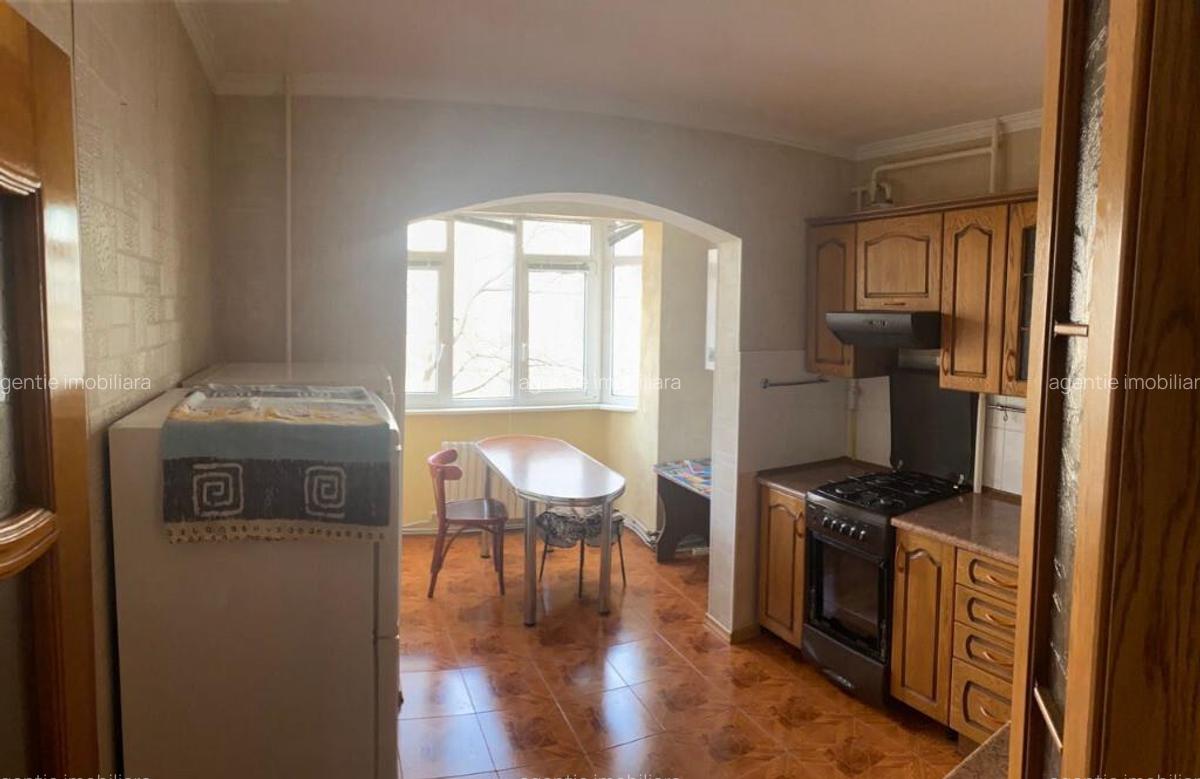 Garsoniera zona Sopor - 4