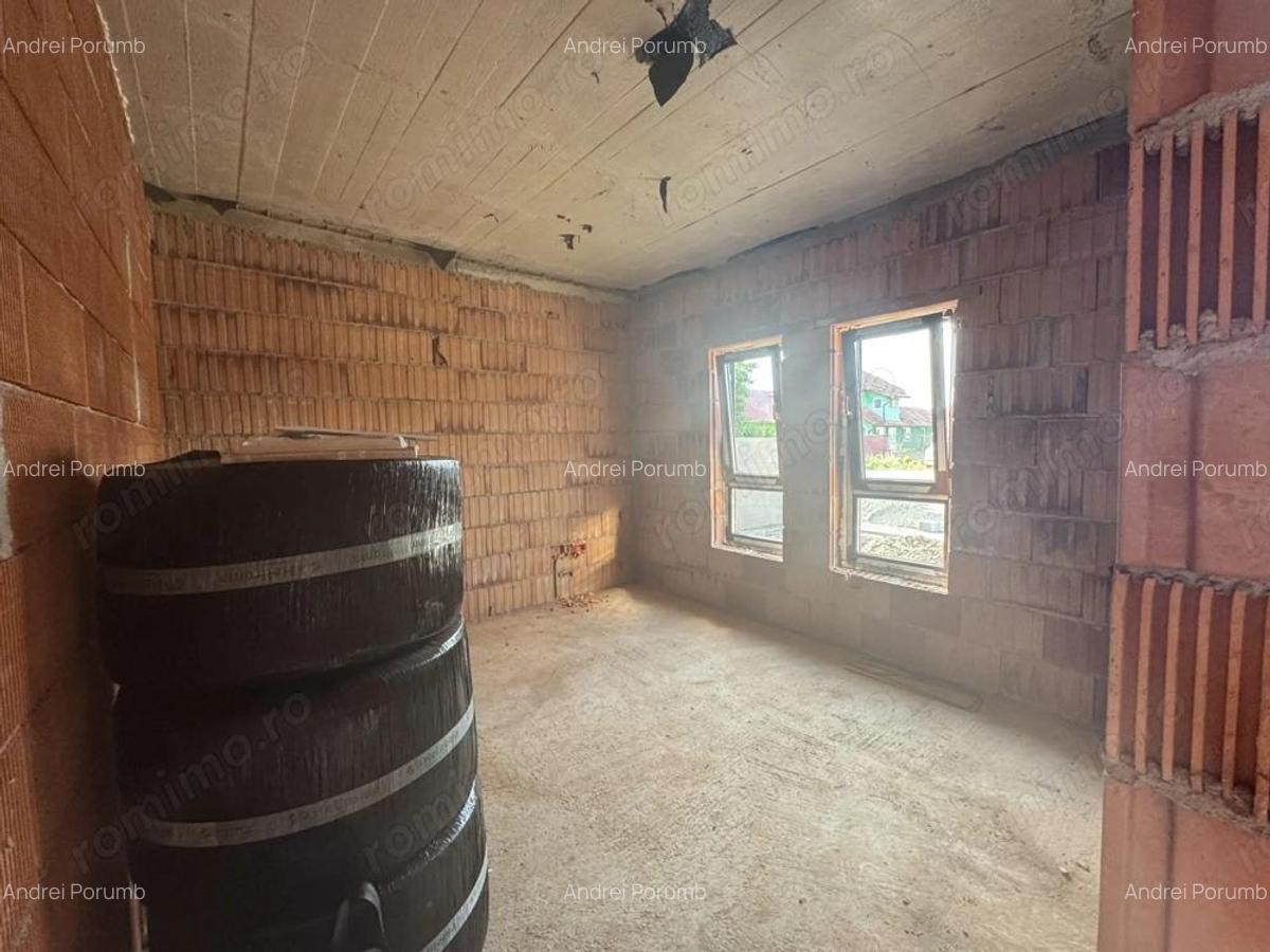 Sanmihaiu Roman,1/2 Duplex , Parter, 3 camere,o baie ,Terasa Acoperita - 9