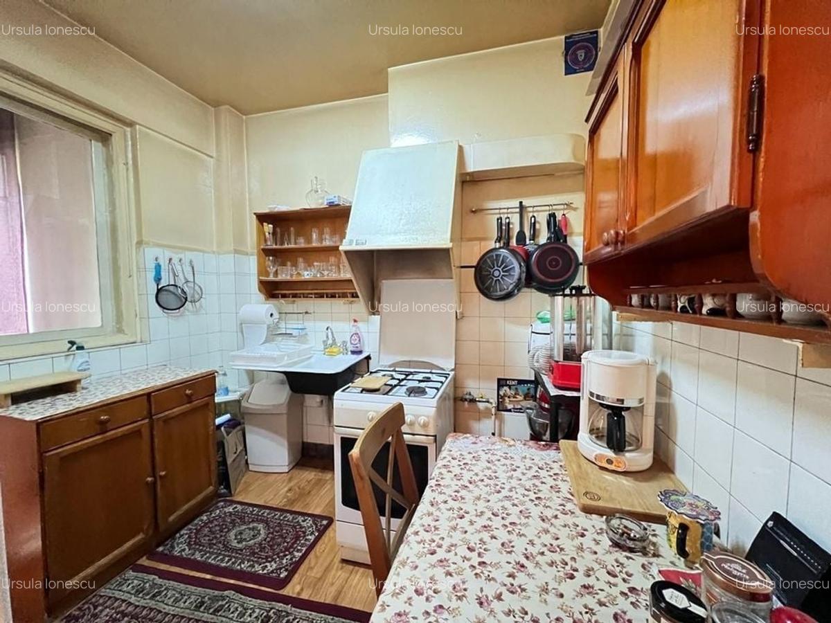 Apartament cu 4 camere semidecomandat în Ferdinand - 8