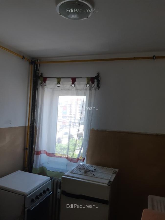 Apartament 2 camere decomandat - 2