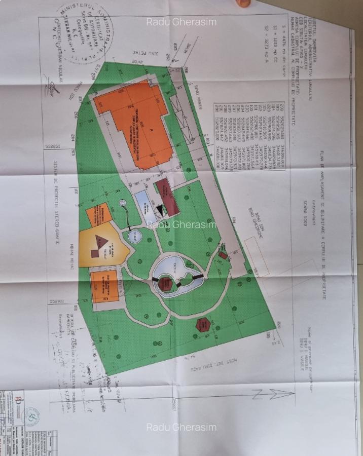 Casa la curte, gradina spectaculoasa, piscina,  400mp construiti /4500mp- curte - 3
