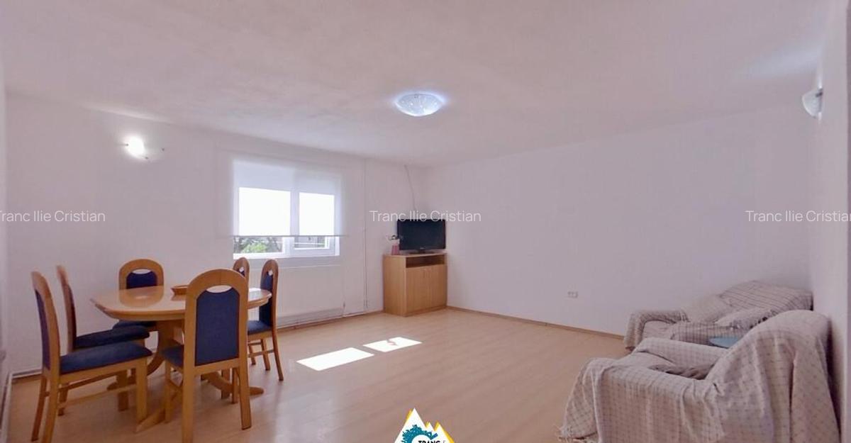 Casa spatioasa cu 3 camere de vanzare in cartierul Aurel Vlaicu Arad - 11