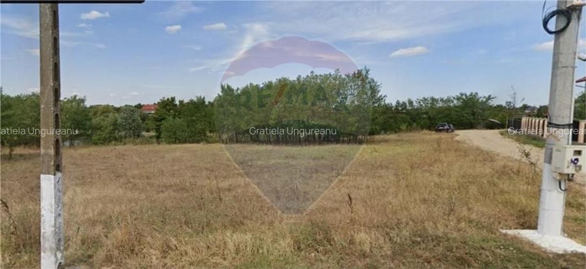 Teren vedere la lac 4285mp, cu certificat de urbanism - 2