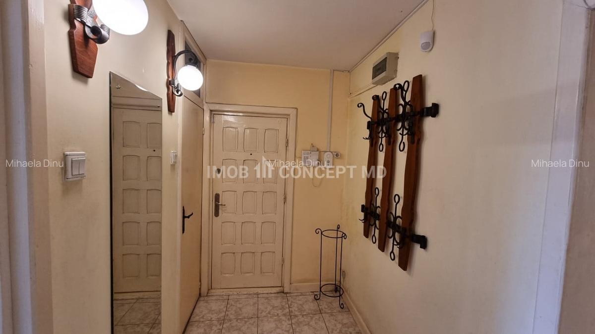 Inchiriere apartament 3 camere, spatios, in zona Democratiei - 18