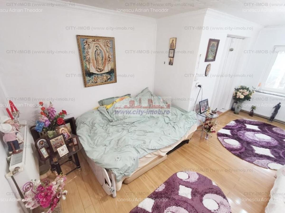 Vanzare casa Andronache - 8