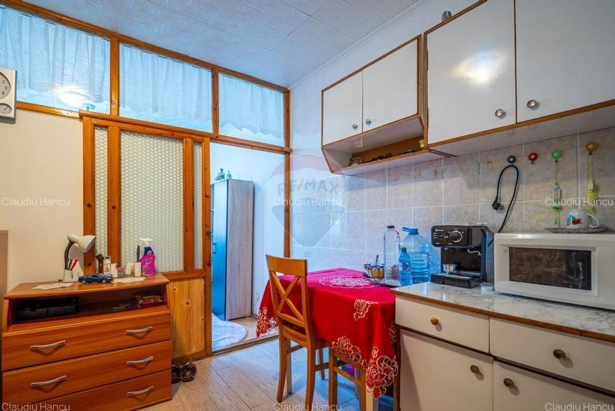 Garsoniera / Camera de camin de vanzare in Sinaia - 3