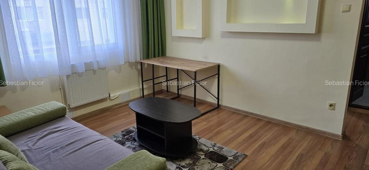 Apartament cu 2 camere de inchiriat, etaj 1, str. Mehedinti - 2
