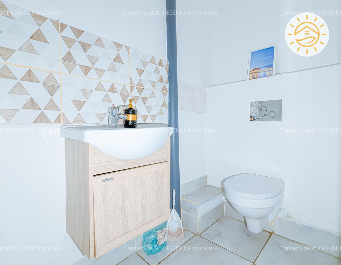 Spatiu comercial cu vitrina la strada in Centrul Istoric - 6