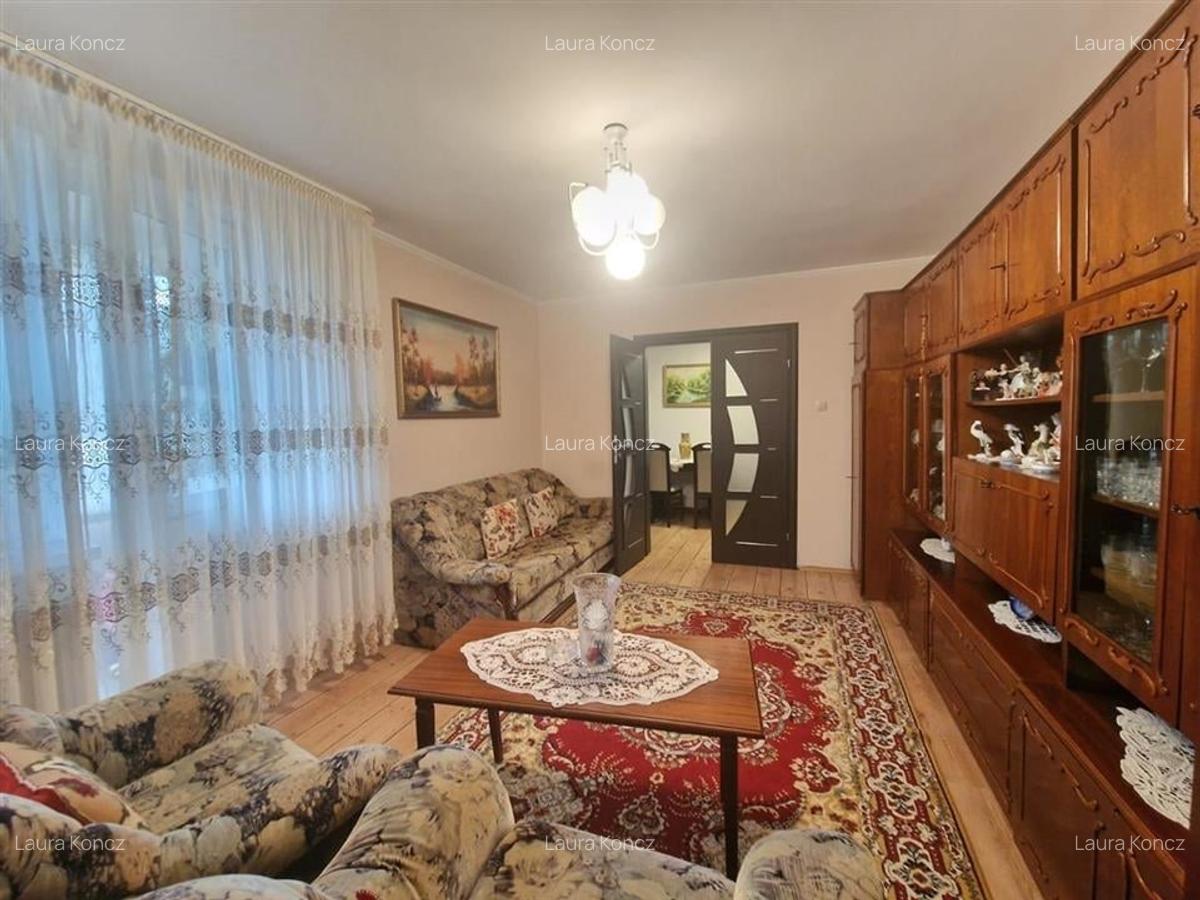 Apartament cu 2 camere semidecomandat în Rogerius - 4