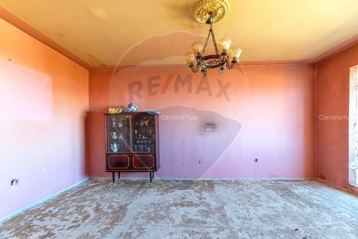 Apartament 2 camere/ 2 balcoane/de renovat-  zona Tractorul! - 9