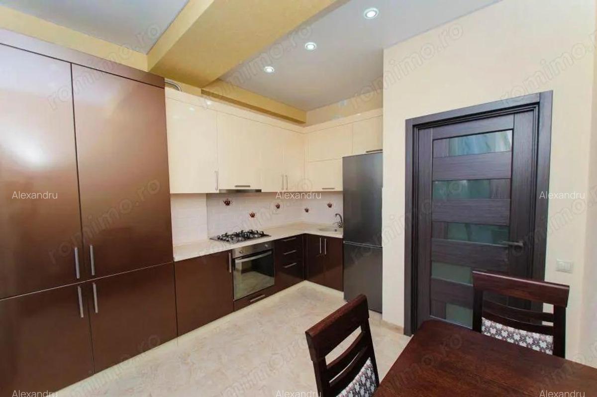 Garsoneira de inchiriat in zona Coresi - 3
