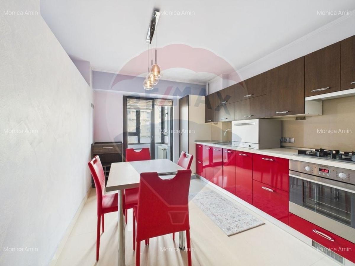 De vanzare | 2 camere | Ultra-central | Loc parcare - 4