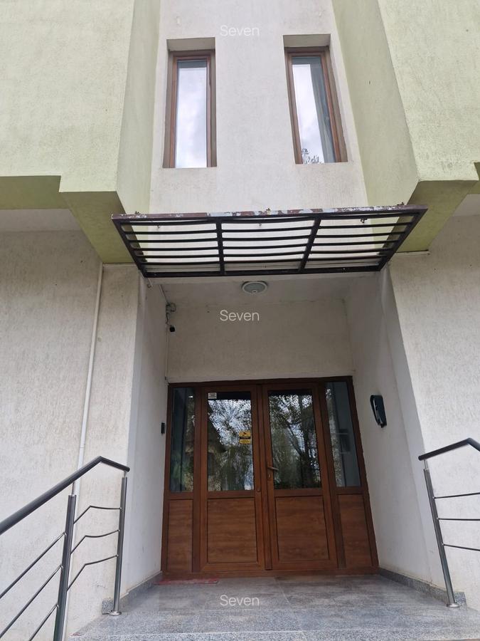 Apartament 2 camere, decomandat,zona Mamaia Nord. (agent Leonard B.) - 12