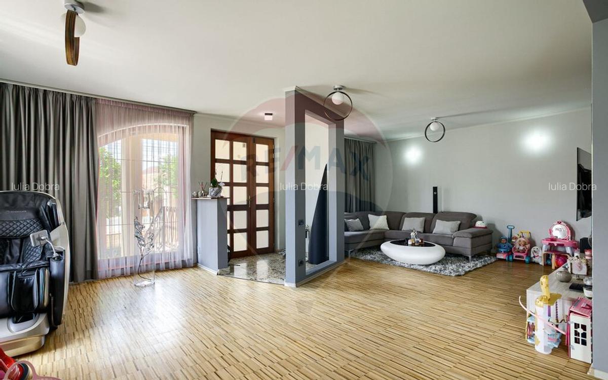 Casa moderna ?i spa?ioasa cu piscina,sauna ?i sal... - 15