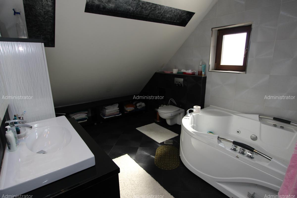 Vila zona Tomesti-Trei Fantani - 10