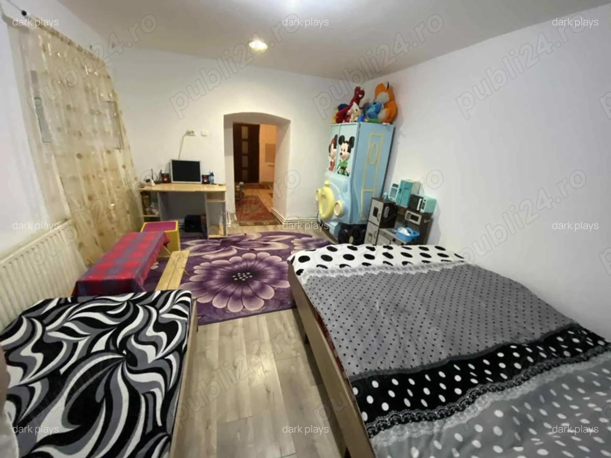 Casa De vanzare - 3