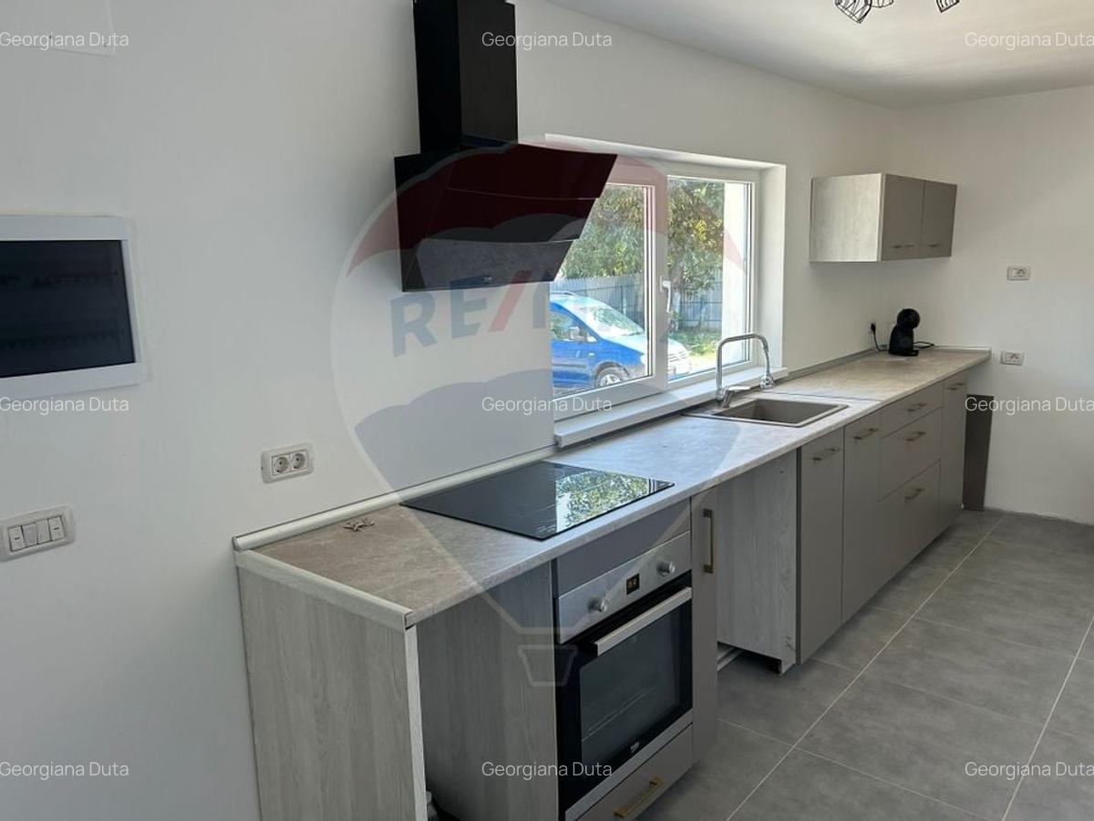 Casa renovata cu 4 camere in Urechesti - 2
