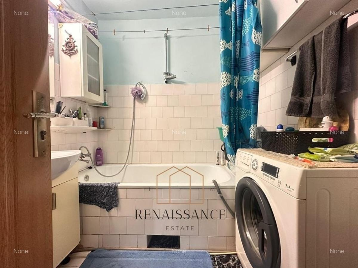 Lipovei 2 Camere | 46mp Utili Etaj 4/4 | Mobilat Partial -Acoperis Nou - 2