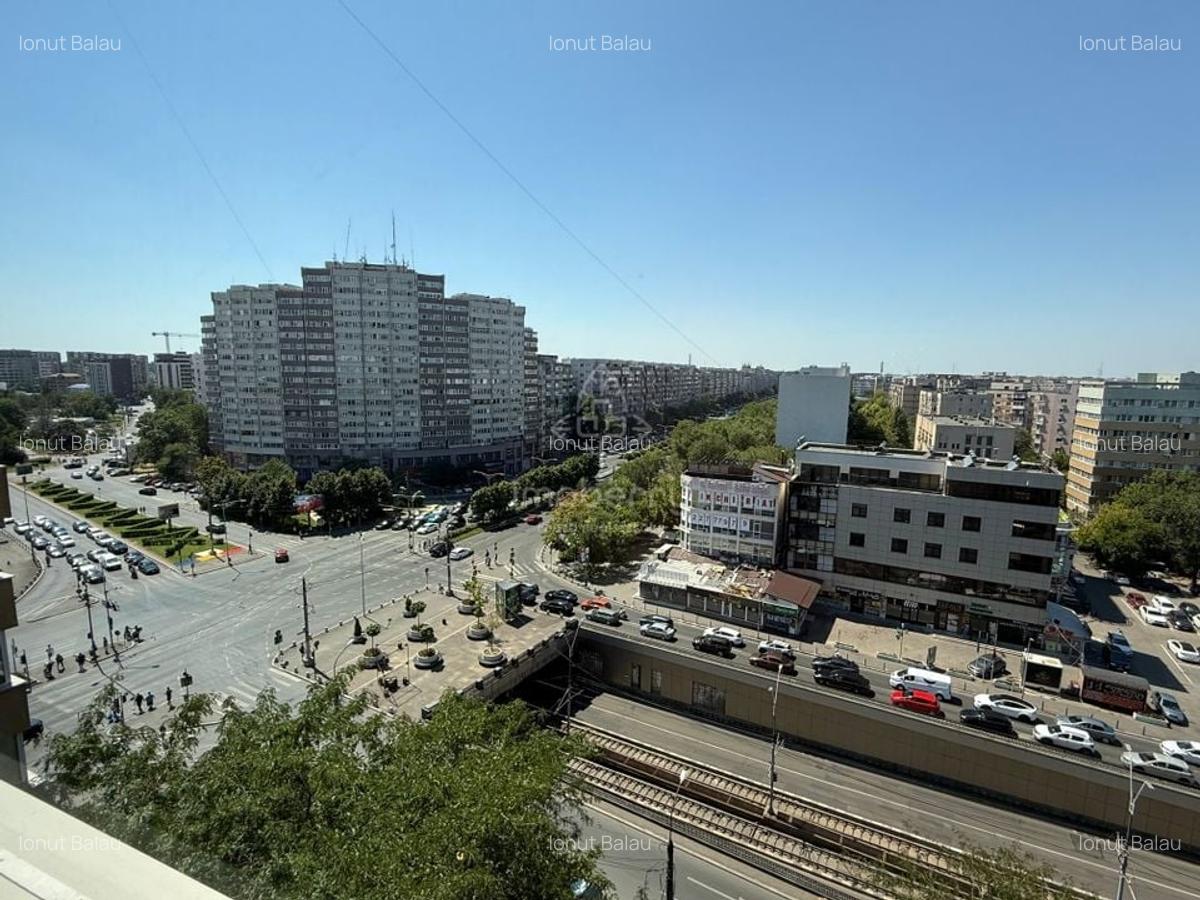 3 camere (transformat din 4 cam.) | 80 mp utili + 10mp balcon | Metrou | - 18