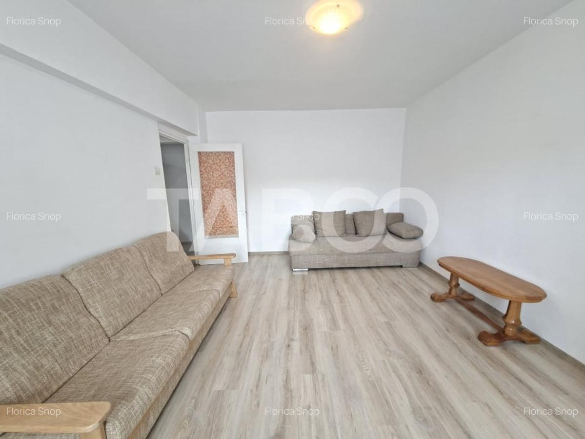 Apartament de vanzare 3 camere decomandat Mihai Viteazul bloc cu lift - 15