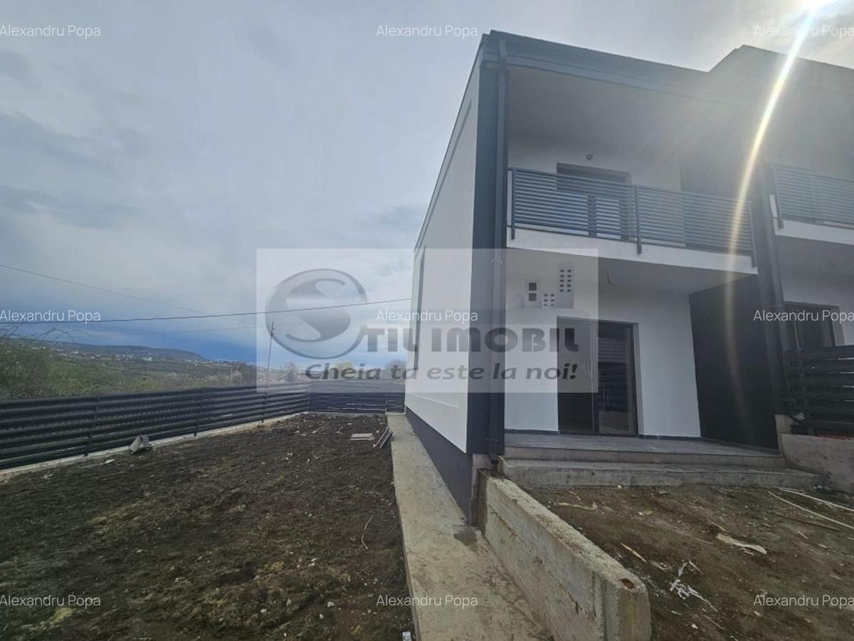 Casă cu 3 camere în Bucium - 12