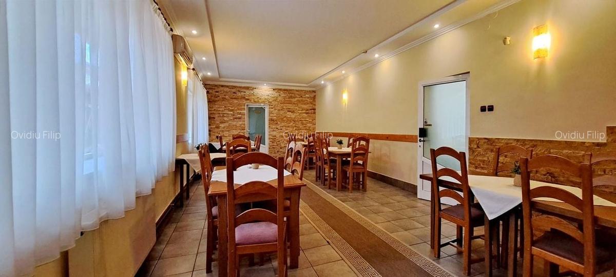 Restaurantul Intim Rasnov o locatie superba. VANZARE sau INCHIRIERE. - 12