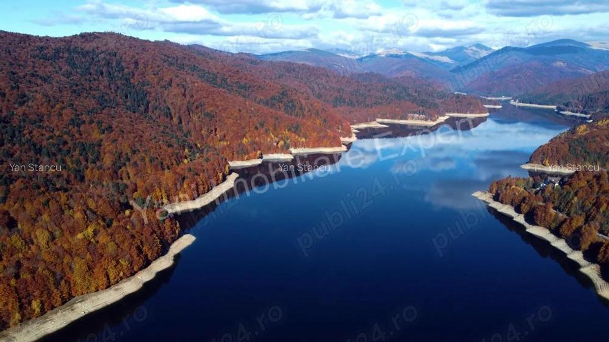 De vanzare teren deosebit, situat pe malul lacului Vidraru Transfagara?an. - 5