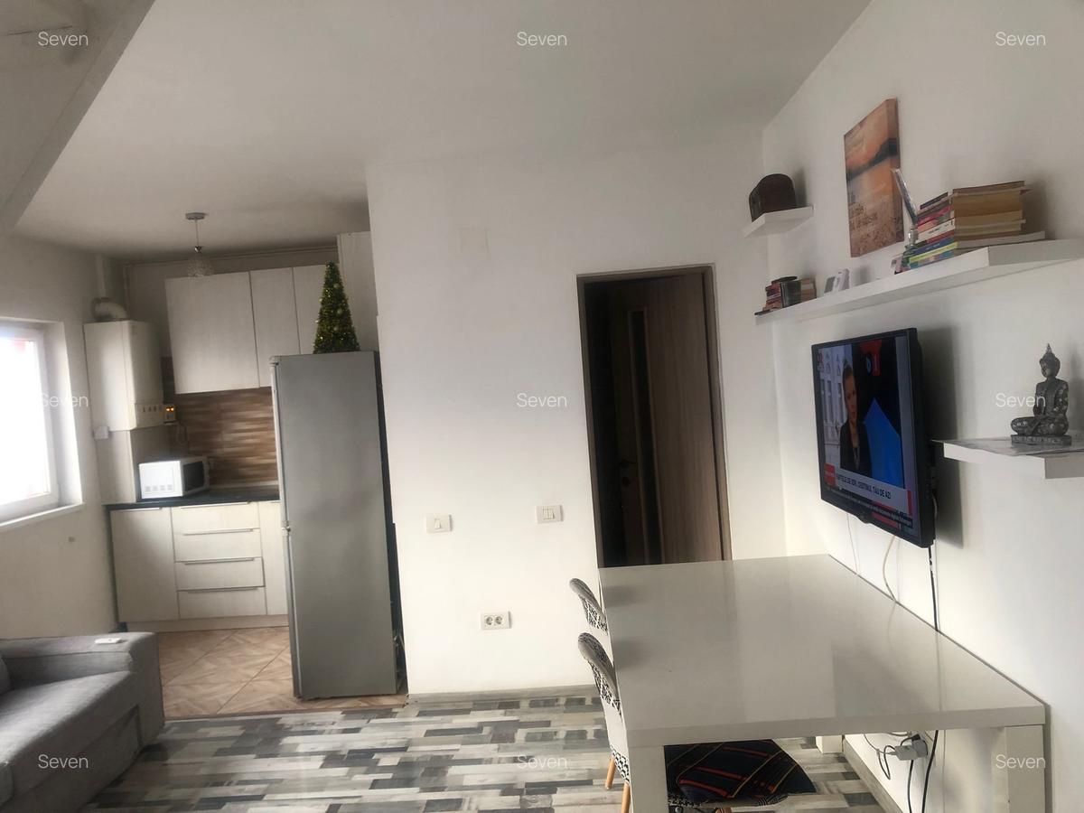 Apartament 4 camere in vila/Duplex - 550 euro/luna (Cod E2) - 12