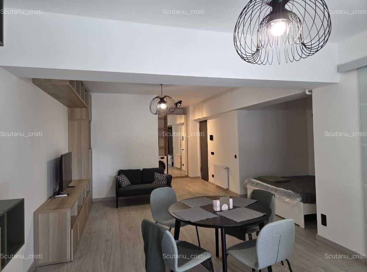 Dristor studio bloc nou - 2