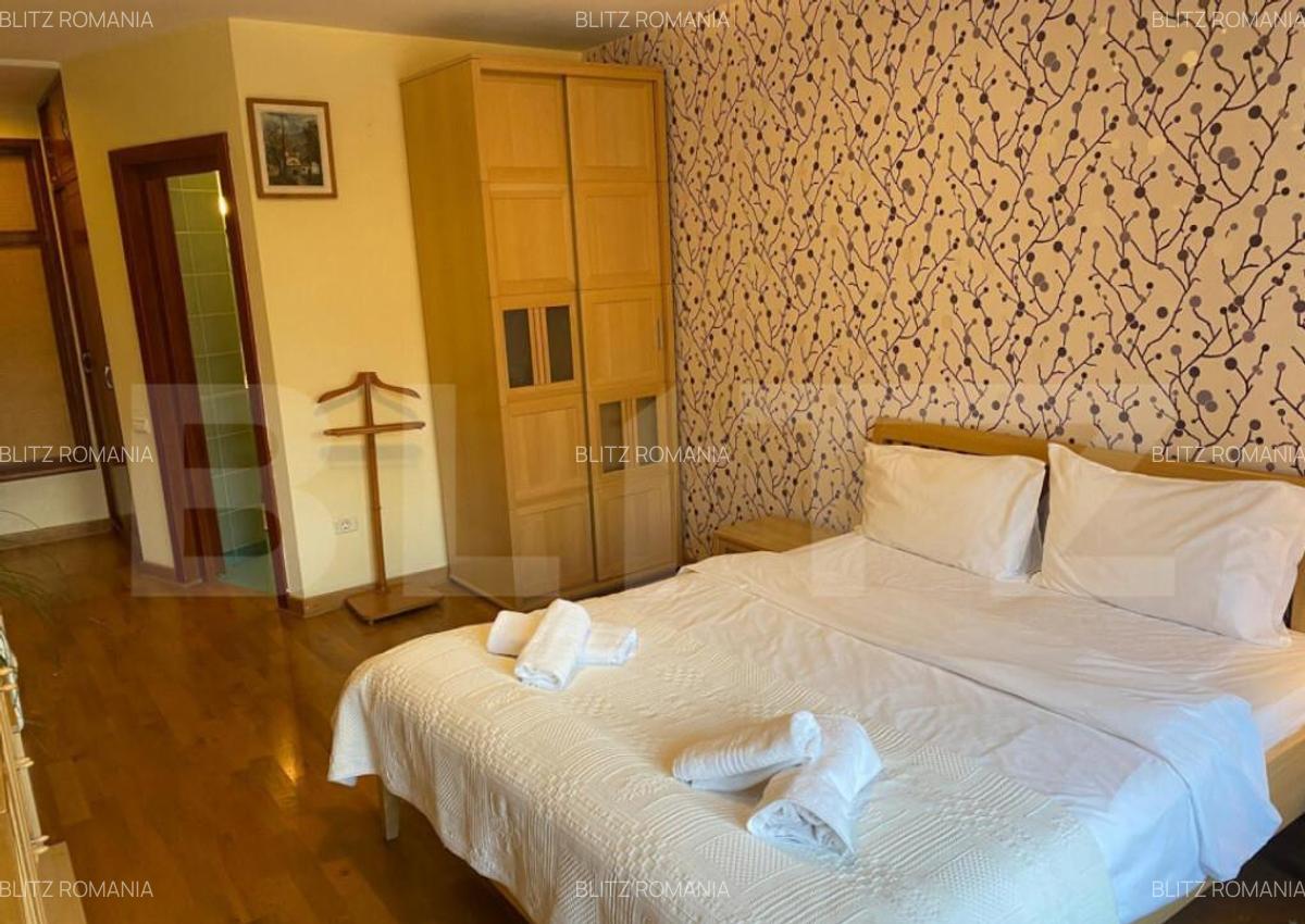 Apartament cu 3 camere ?i 3 bai in vila, zona Schei - 4