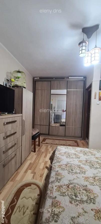 Ap. 2 cam. Parter cu balcon, strada Traian - 4
