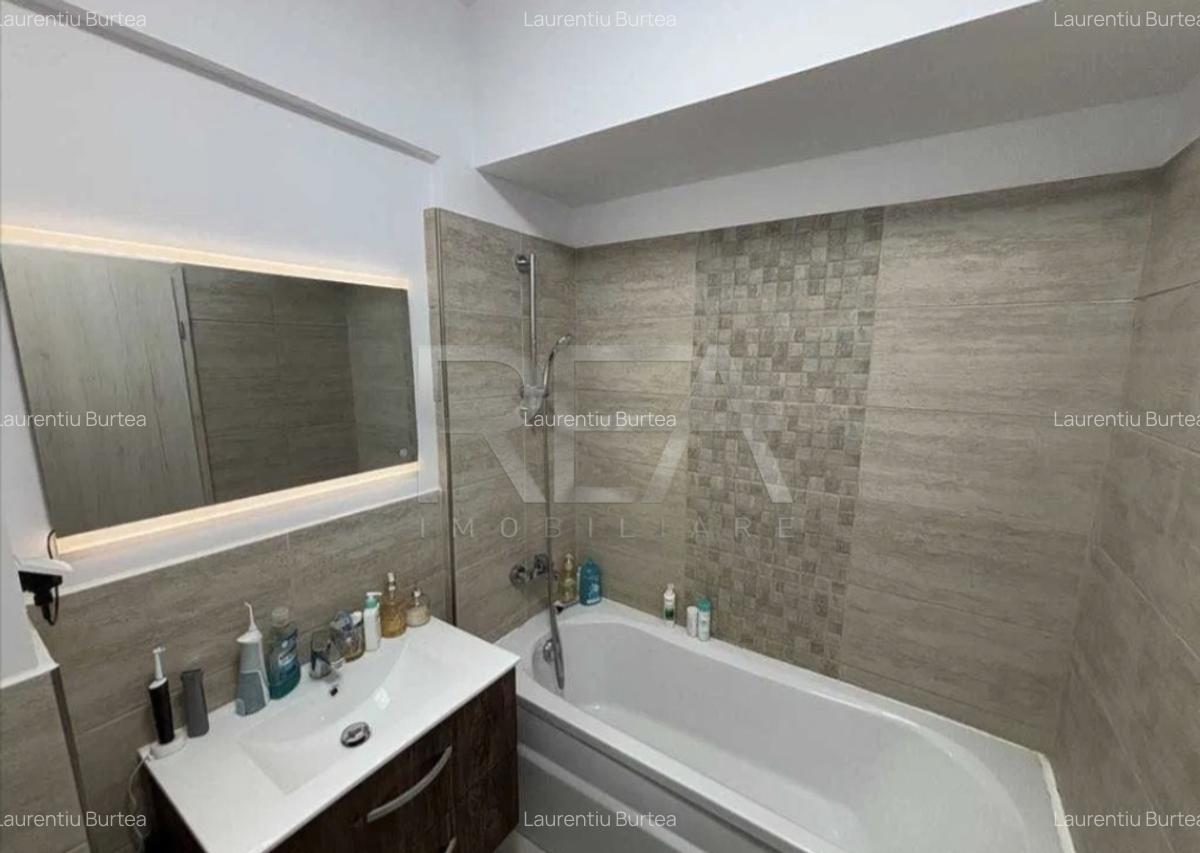 2 camere 11/12 bloc 2021, parcare, Zona Gorjului-Str. Moinesti - 5