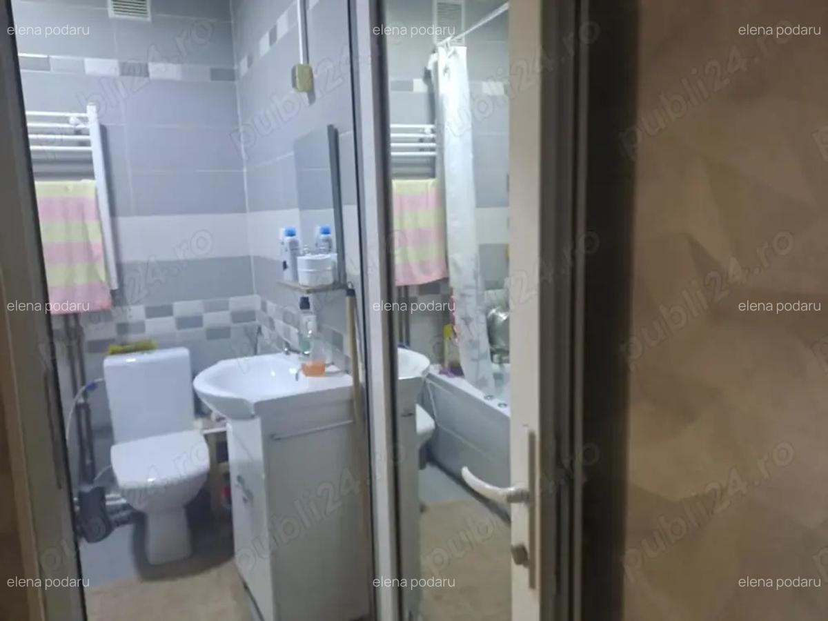 Vand apartament 2 camere decomandat parter inalt cu boxa Orasul Vulcan - 6