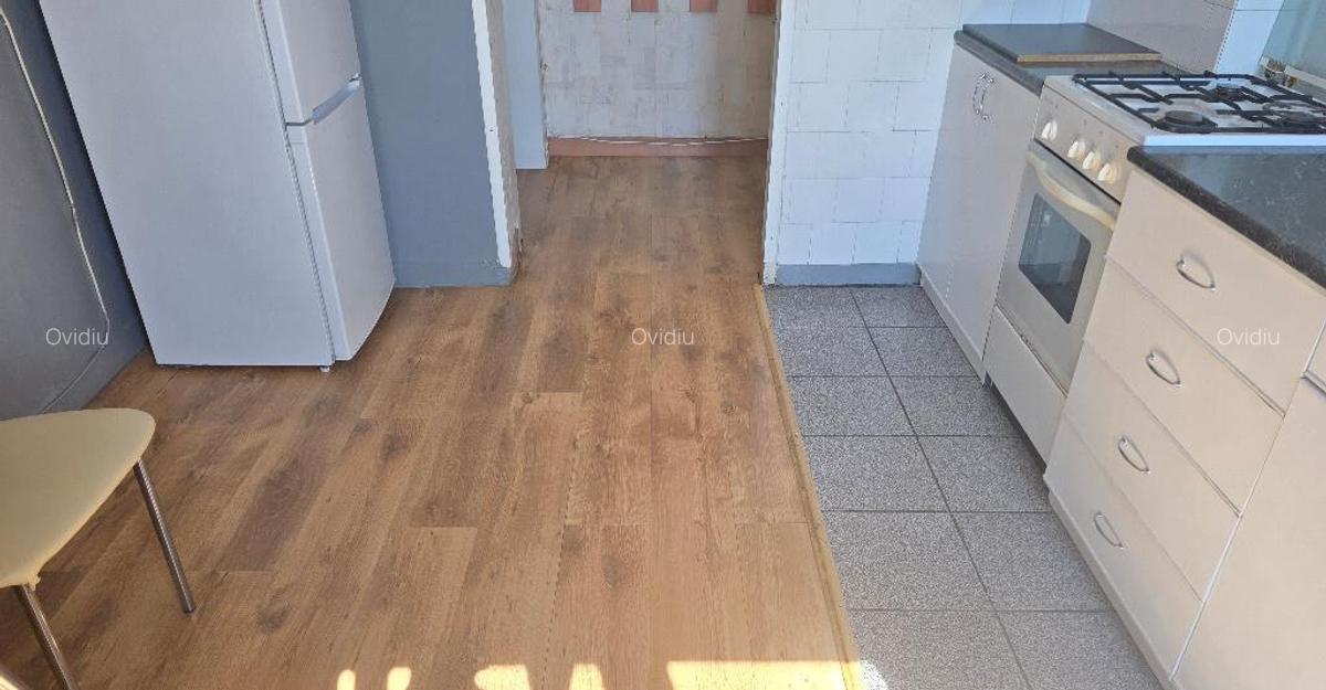Vand apartament 2 camere decomandat in Deva, Balcescu, 22 Decembrie - 3