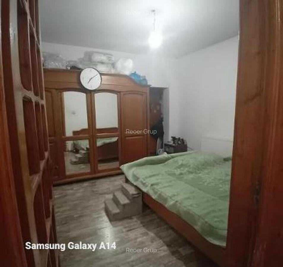 Blv BUCURESTI - casa P+1, 6cam, S-200mp - 155000 euro - 2