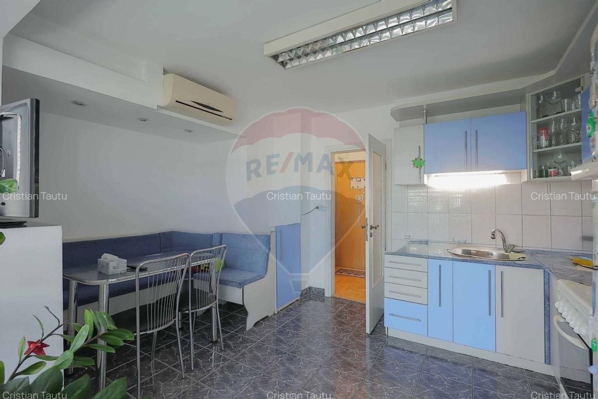 De vanzare apartament 4 camere B-dul Stefan cel Mare, Rogerius - 19