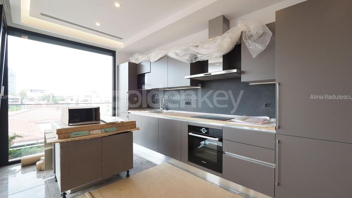 Apartament ultra-finisat cu 4 camere, 3 bai | 170mpu | 27mp terase - 6