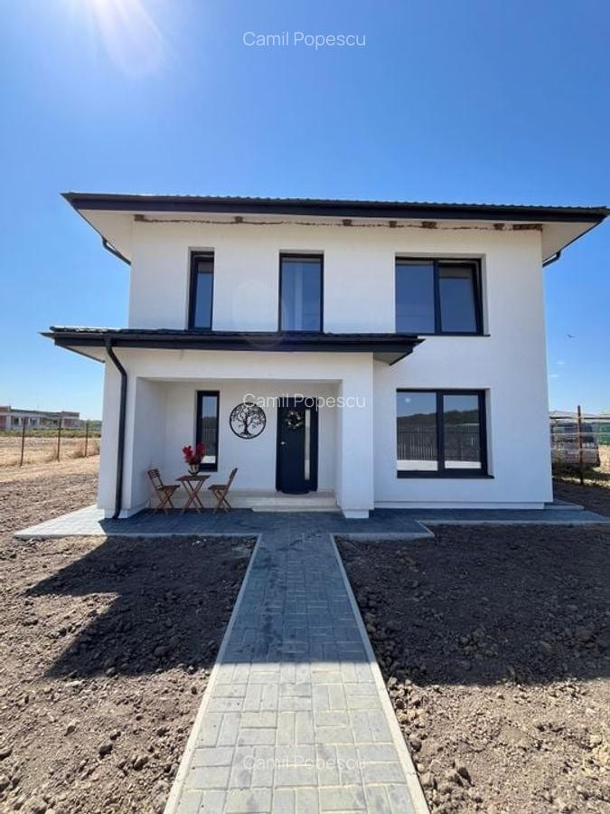 Vila spatioasa langa padure TVA 0%, teren 700mp, DN1, A3, A0 - 4