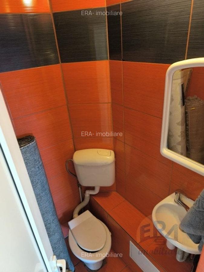 Apartament cu 3 camere semidecomandat, mobilat în Rogerius - 14