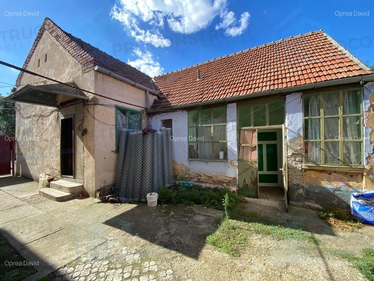 Casa cu teren 474 mp si potential de renovare - Zona Dambovita - 2