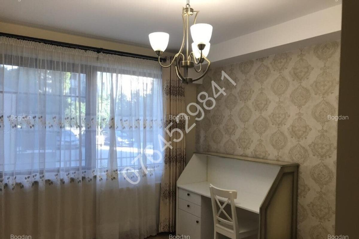 Apt. 2 cam. Herastrau-Soseaua Nordului, Intrarea Catedrei, bloc 2012. - 18