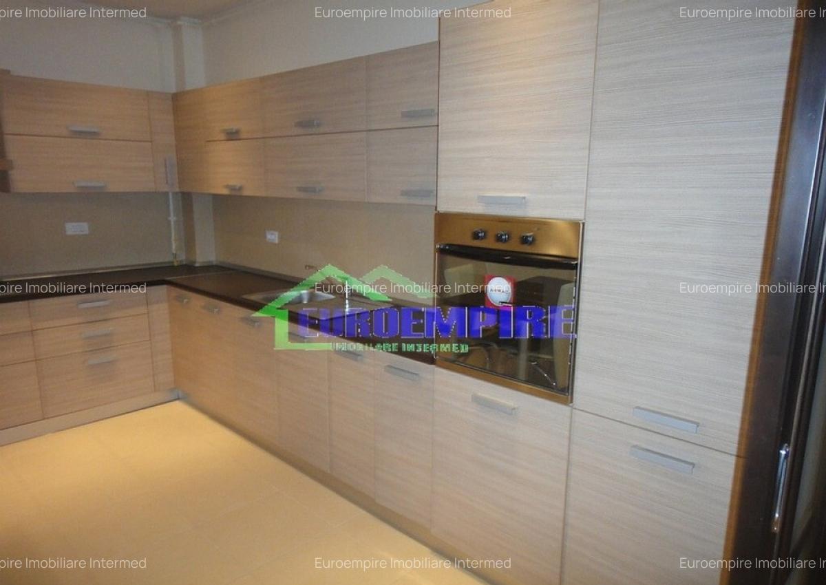 Apartament 3 camere de inchiriat zona KM 5, BLOC NOU - 15
